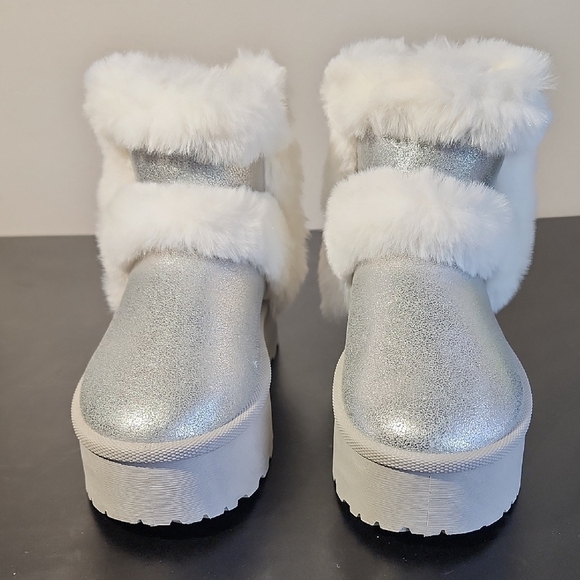 Silver and White Faux Fur Platform Boots - Picture 2 of 6